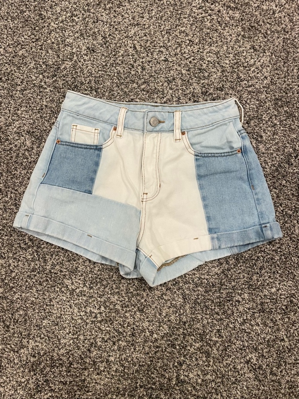 PacSun Two-Tone Light and Medium Blue Patch Denim Shorts. Size 25.